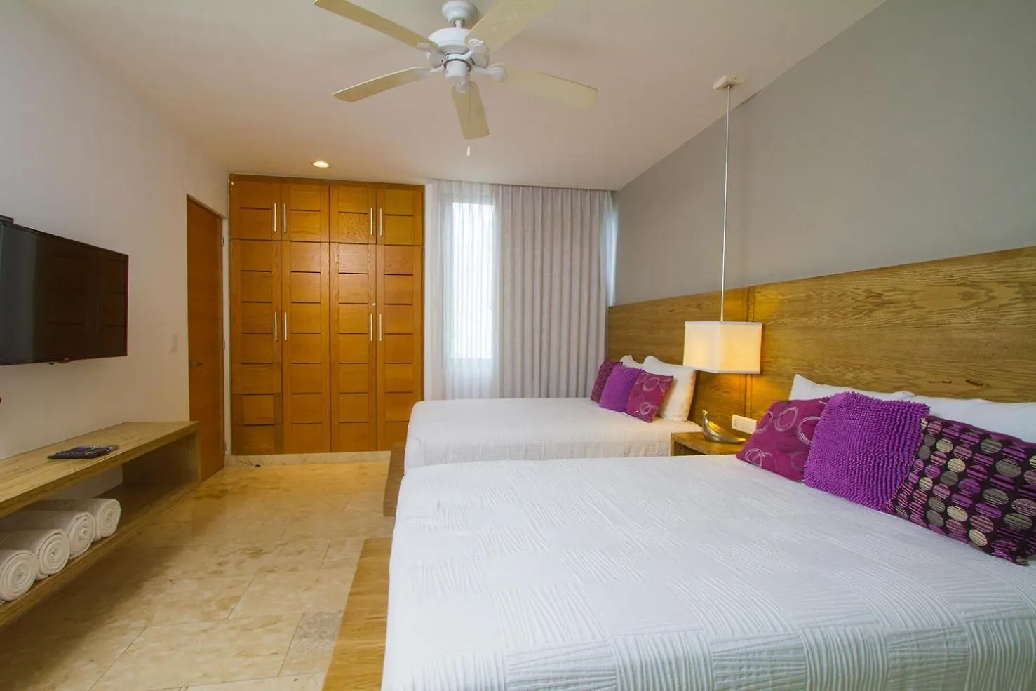 Big & Comfortable Anah 405 For 10 Pax Playa Del Carmen Apartment