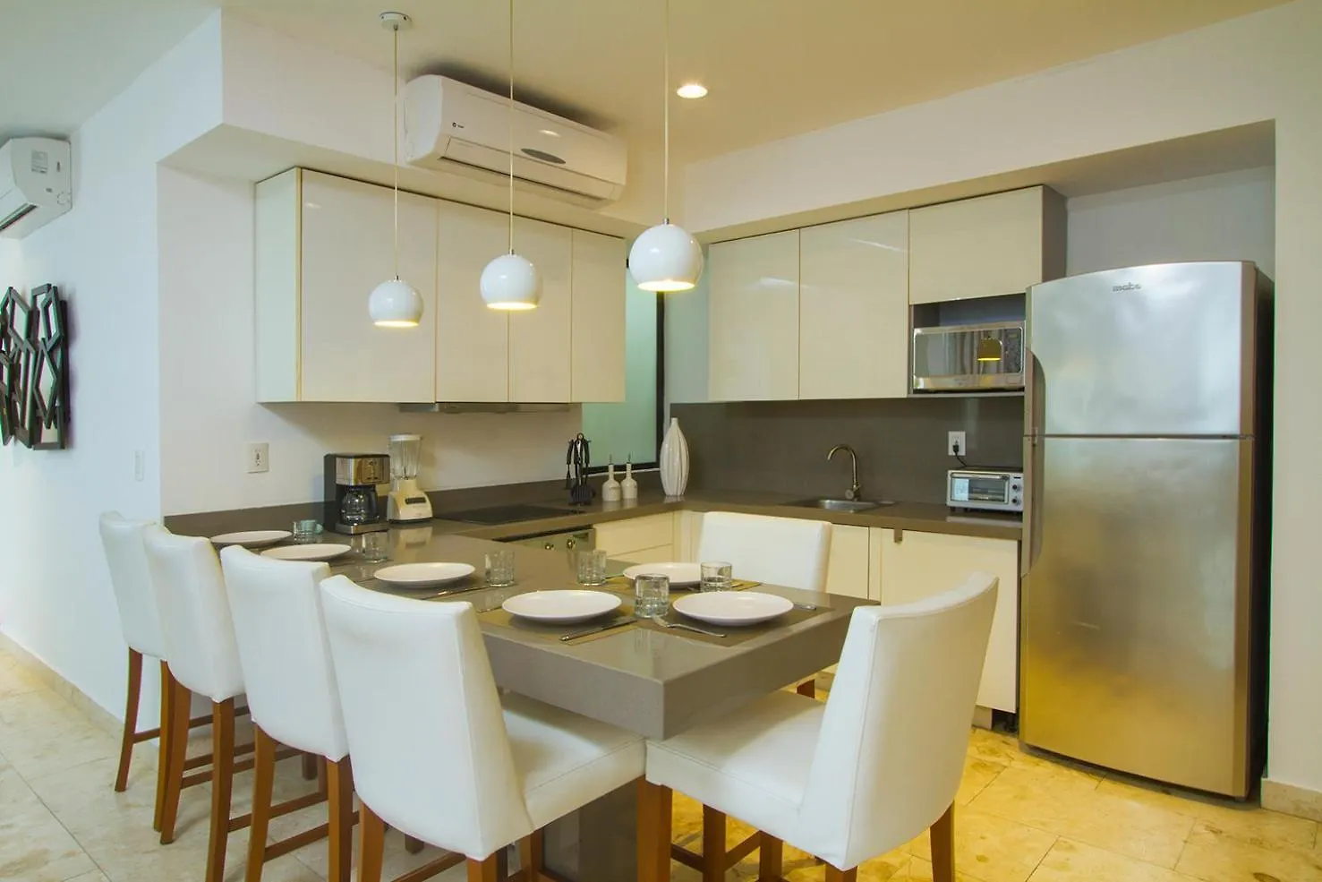 Big & Comfortable Anah 405 For 10 Pax Playa Del Carmen Apartment