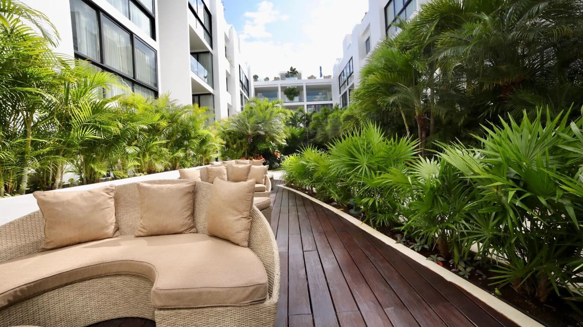 Big & Comfortable Anah 405 For 10 Pax Playa Del Carmen